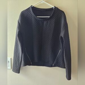 Almost Famous Black Quilted Top/sweater Size M